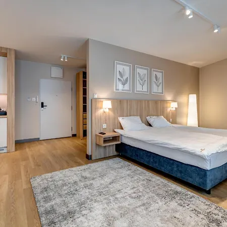 King Galaxy Apartment *