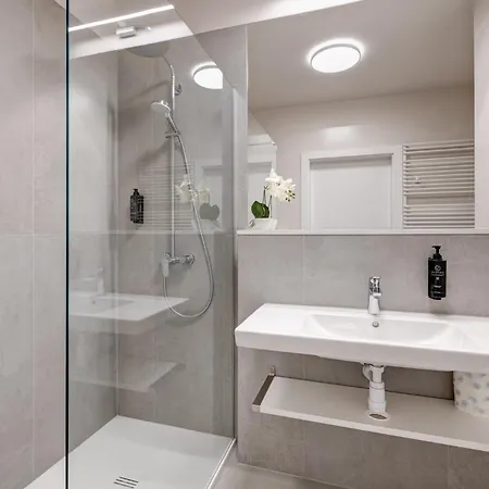 Apartament King Galaxy