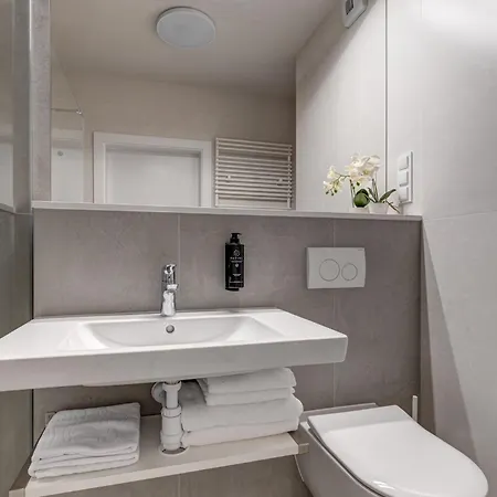 King Galaxy 公寓 *