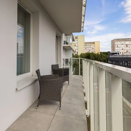 King Galaxy Apartment *