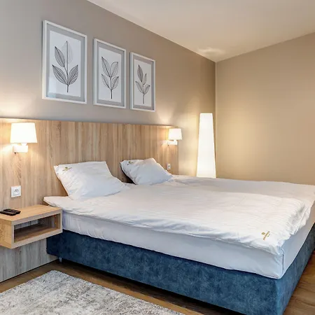 King Galaxy Apartment